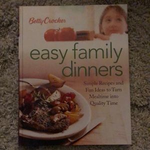 Betty Crocker Easy Family Dinners cookbook